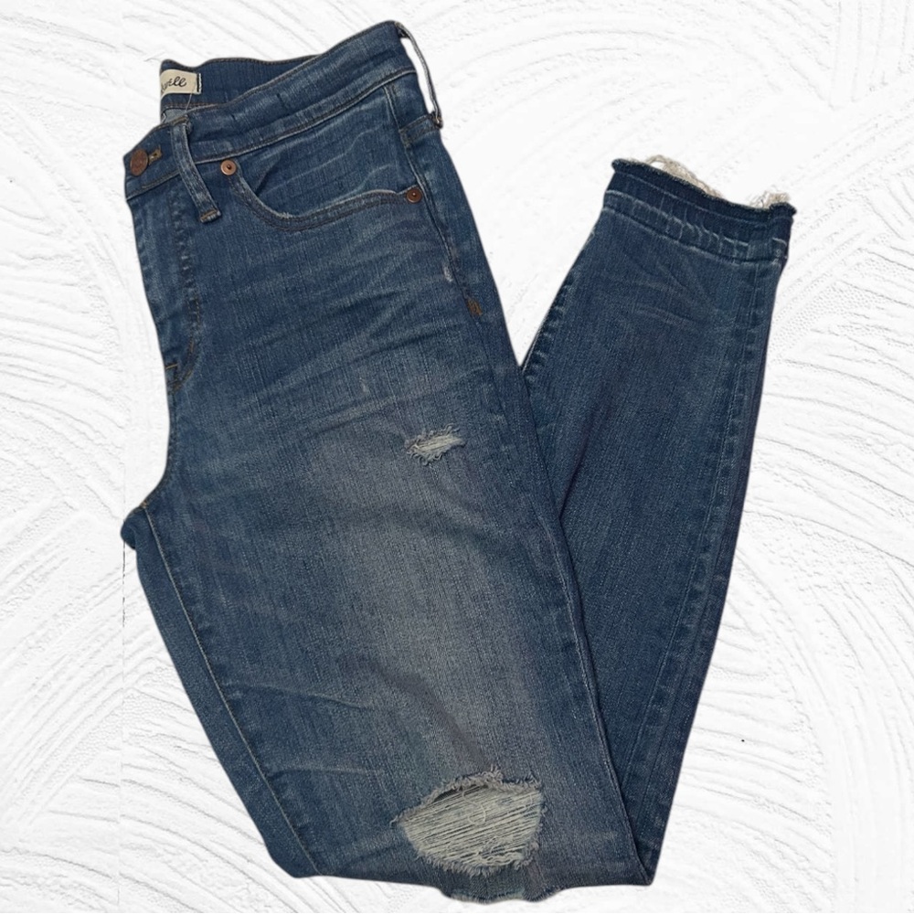 Madewell 9” High Rise Skinny Distressed Jeans Size 28
